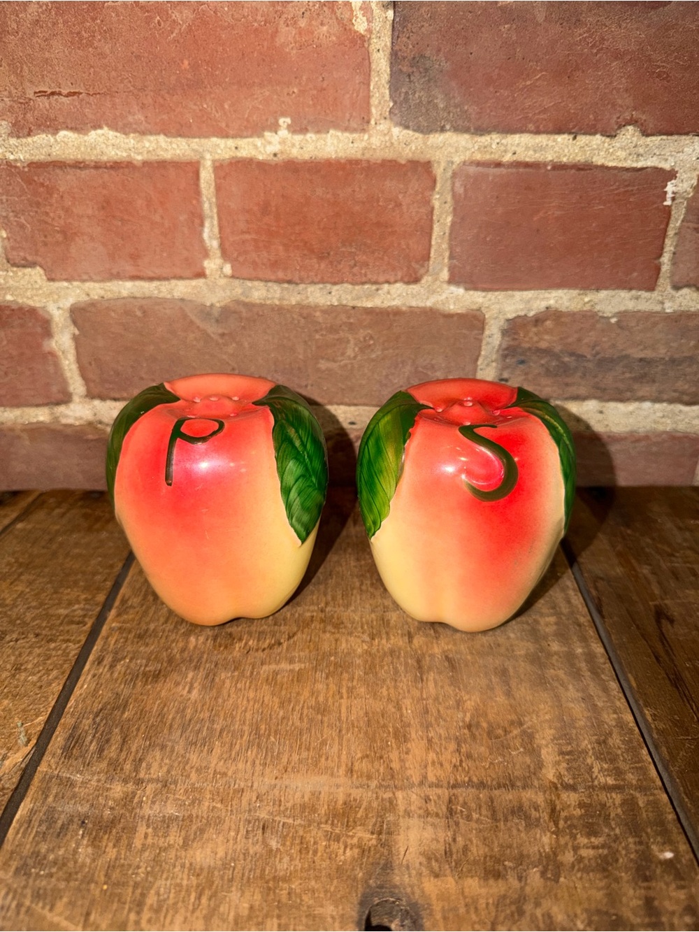 Apple Salt and Pepper Shaker Set - Red and Green Decorative Artsy Folk Fruit